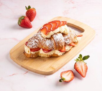 Strawberry double cream Croissant