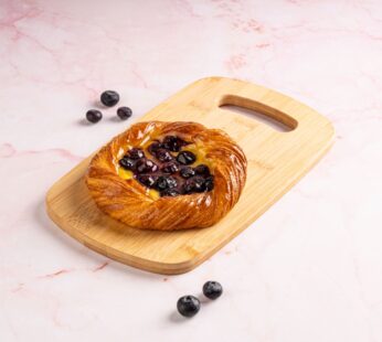 Cherry danish